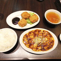 Szechwan Cuisine & Wine 四川料理 御馥 中之島ダイビル店 - 