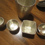 旬鮮彩鮨　豊のはなれ - 全員違う錫猪口の形