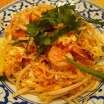 クンメー - ランチのパッタイ850円