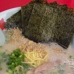 山岡家 - 朝ラーメン（海苔・脂少なめ・味普通・アップ）
