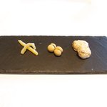 La Brianza - パスタランチ 1100円 の小菓子3種類盛り合わせ