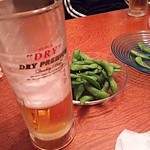 Izakaya Tentsukuten - ビールに枝豆