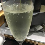 かがやき - スパークリングも飲み放題