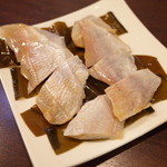 角打ちフタバ - 鯛の昆布じめ 
