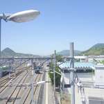 うどん 一福 - 階段の上から駅舎へとづつく道のりを激写後は