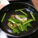 江戸正 - 　肝吸い（360円）