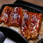 江戸正 - うな丼（並）3030円