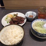 Gyuutan Sumiyaki Rikyuu - 牛タン定食 お肉1.5倍