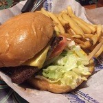 Islands Fine Burgers & Drinks - 