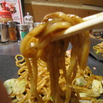 Okonomiyaki Goroppe Shokudou - 麺はこんな感じですが、ピントがあっていない・・・