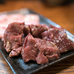 オカン焼肉 紅ちゃん - 2016.5 厚切りハツ（680円）