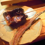 だいどこ大 - サンマの肝醤油焼きと中骨の唐揚げ