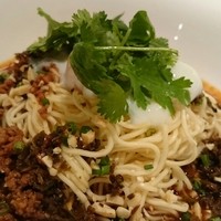 四川料理 龍の子 - 汁無し担々麺