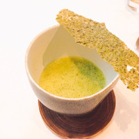 ad hoc  - 貝のスープと岩海苔のチュイル