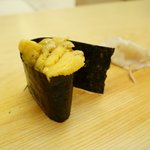 山もと - ＜5月＞うに軍艦