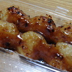 Dango Chaya Rakuu - 五平餅　1本70円