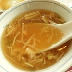 東華菜館 - えのきもたっぷり・・