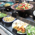 FRANZE & EVANS LONDON - 店内　ショーケース