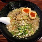 Ramen Iwamotoya - らーめん（とろ～り半熟に玉子+味付けネギ小）