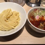 東京アンダーグラウンドラーメン 頑者 - 
