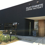 FLATWHITE COFFEE FACTORY - 入口