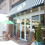 ペンギンベーカリーカフェ - テラス席　2016/06