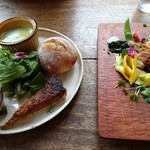 喫茶 タユタウ - 