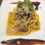 トラットリア ダイ パエサーニ - 自家製キタッラ　鴨肉のラグーとモンテプルチアーノ（ハーフ）　￥1100