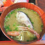 各定食に付くかぶす汁。