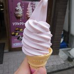 いも吉館 - 紫いも ソフトクリーム