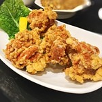 瑞福祥 - 鶏の唐揚げ☆
            
            おお振りで食べ応え満点！サックサクでジューシー♫
            唐揚げ好きも納得の一皿！٩(๑>؂<๑)۶