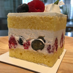 ザ マンダリン オリエンタル グルメショップ - ミックスベリーショートケーキ 2015/10/21