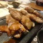 わらやき屋 龍馬道場 - 藁焼き鶏と夏野菜　～にんにく醤油～