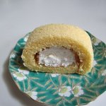 Chez Quano - 生クリームをたっぷり使ったロールケーキです。