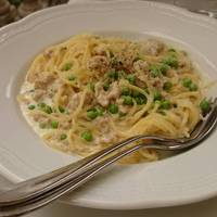 表参道バンブー - 鶏肉とグリーンピースのクリームソーススパゲッティー