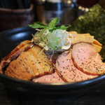 麺者すぐれ - 2016年5月再訪：レアチャーシューにVersion upgrade☆