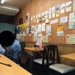 はつ味 - 201605 はつ味 店内　真後ろが入口