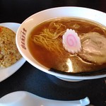 製麺屋食堂 - あごだししょう油＆チャーハン