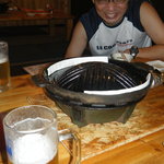 ジンギスカン・焼肉 なべ家 - ジンギスカン鍋で焼くのが店のスタイル