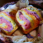 山ごぼう - 野菜や果物など天然素材のみでつくったパン