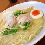 九六亭 - 料理写真:鶏白湯　塩味