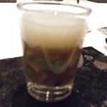 カンテサンス - 原木椎茸のビスキュイ