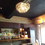 オリエンタル カフェ - 店内のシャンデリア