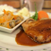 OSTERIA AL BUCO - グリルチキンとカマスの南蛮漬け（ランチ）