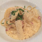 リストランテ ベリーニ - 香川県産のホワイトアスパラのカルボナーラ