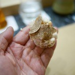 初音鮨 - 鱈白子 白トリュフのせ