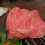 焼肉うしごろ - 刺身　ズームアップ