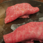 焼肉うしごろ - リブ芯と生ウニ　ズームアップ