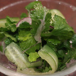 焼肉うしごろ - サラダ　ズームアップ