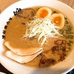 らーめん錦 - トロ玉らーめん醤油(税別900円)